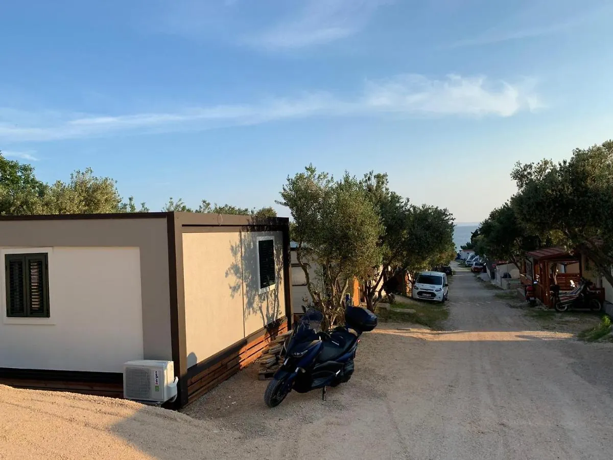 Mali Nordsee Mobilehomes , Glamping & Caravan Pakostane 0*,