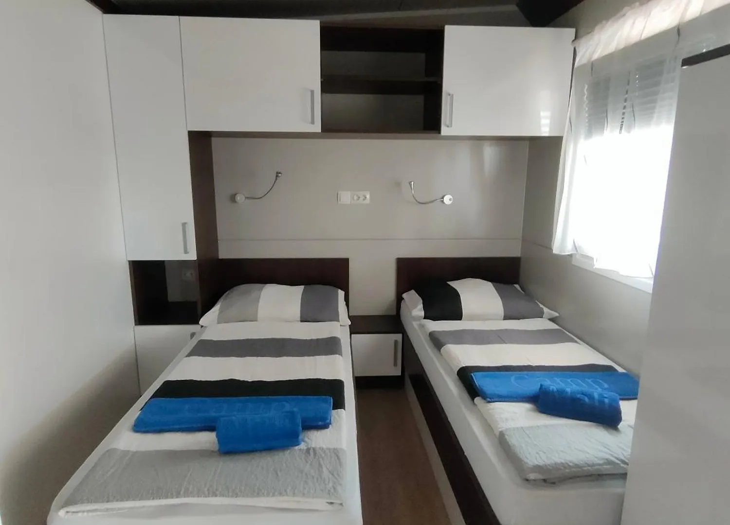 Mali Nordsee Mobilehomes , Glamping & Caravan Pakostane
