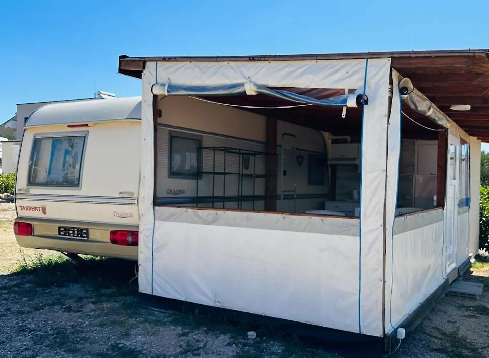 Mali Nordsee Mobilehomes , Glamping & Caravan Pakostane